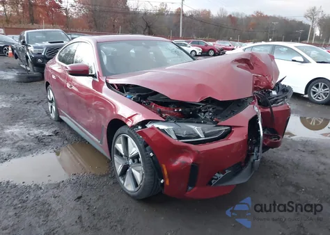 2025 BMW I4 Gran Coupe xDrive40 z USA, uszkodzony, nr VIN WBY43HD00SFU43541